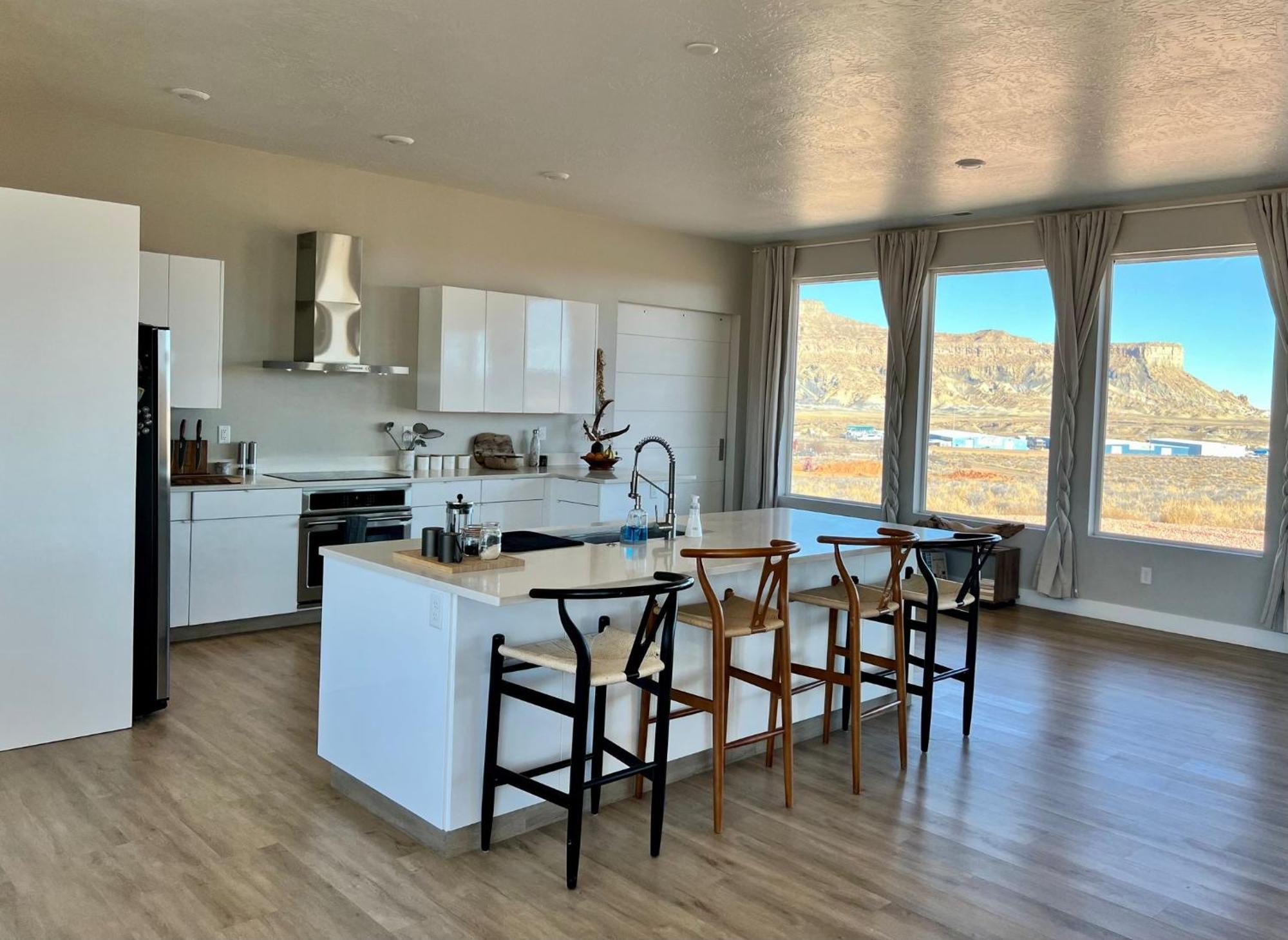 Page Arizona Border Town- Grand Serenity Room With Mesa Views บิ๊ก วอเตอร์ ภายนอก รูปภาพ